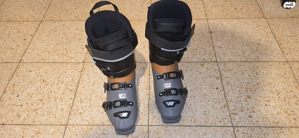 נעלי סקי