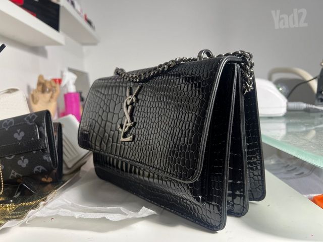 תיק בסגנון YSL