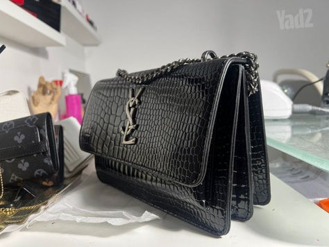 תיק בסגנון YSL