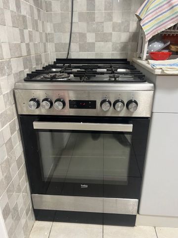 תנור וכיריים