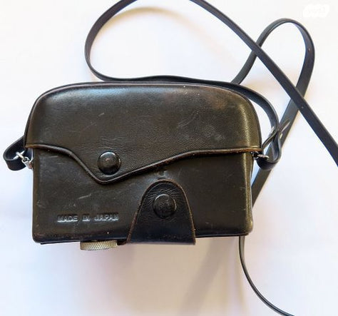 תיק עור למצלמת Konica
