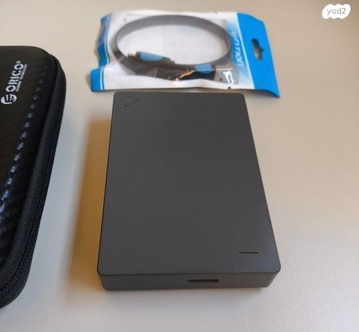 כונן אחסון נייד 4TB Seagate