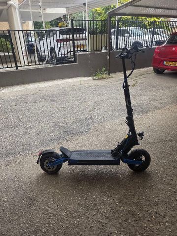 קורקינטCityRunner Apollo