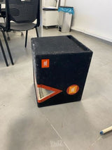 ‏בוקסה JBL