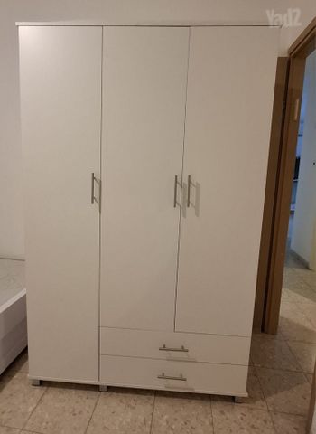 ארון בגדים