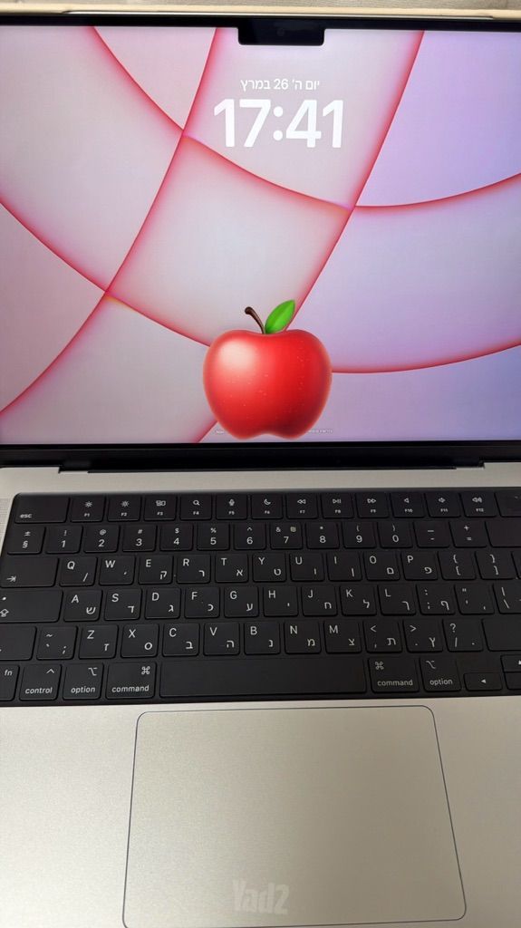 MacBook  pro  14