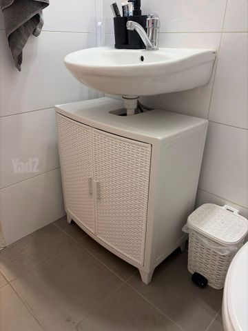 ארון אמבטיה
