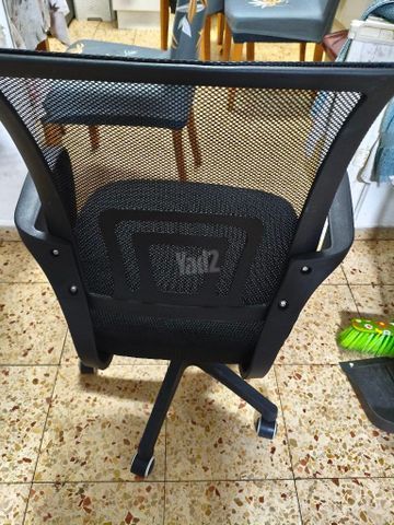 כסא משרדי לנוער