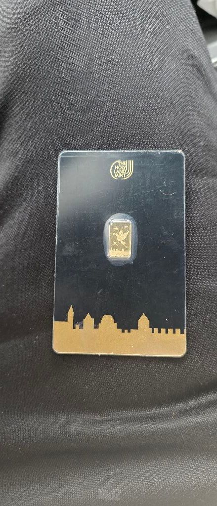 מטיל זהב