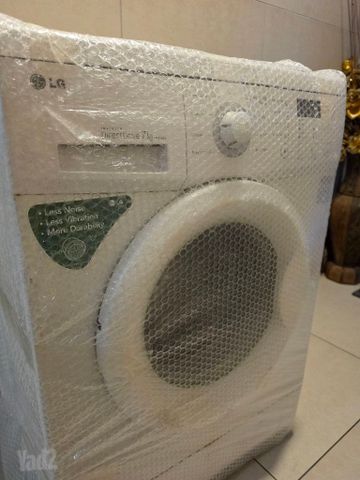 מכונת כביסה LG