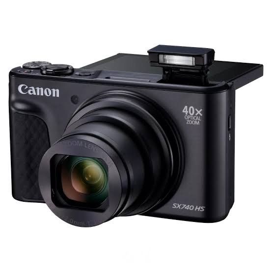 מצלמת Canon SX740