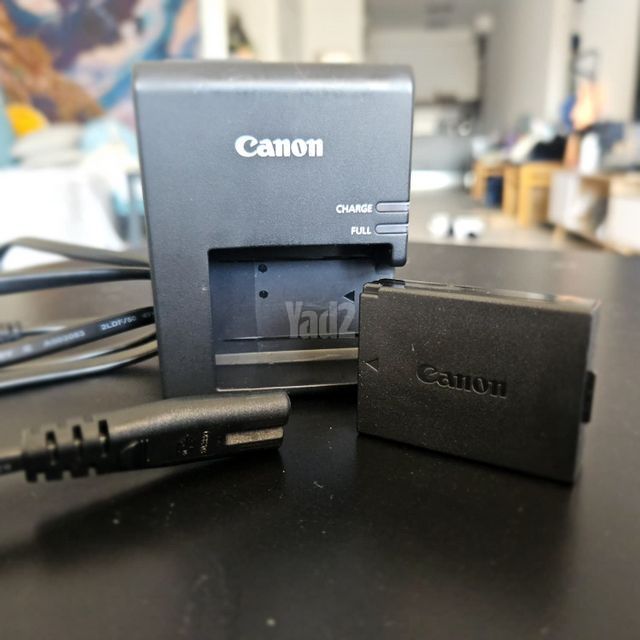סט מצלמת Canon EOS 1300D