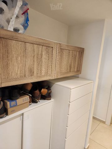 ארון אחסון