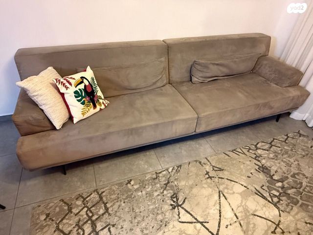 ספת ARENA מעצבים