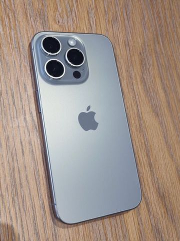 אייפון 15 פרו