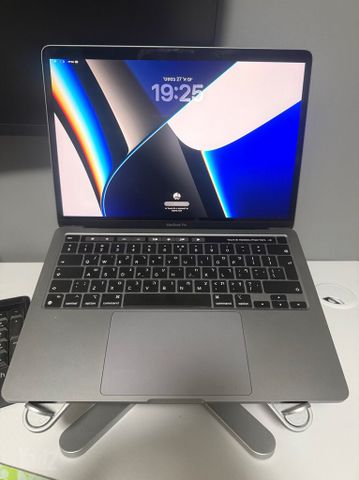 MacBook pro 13 inch