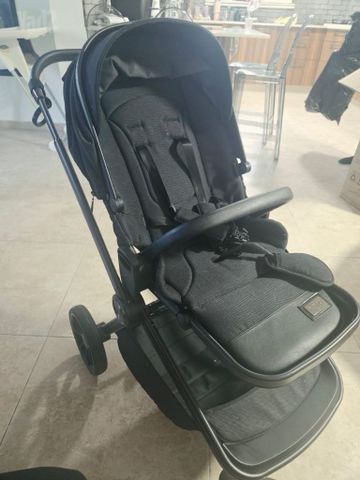 עגלת תינוק