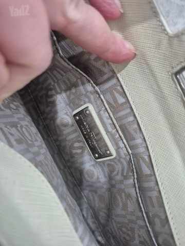 תיק קטן salvatore ferragamo
