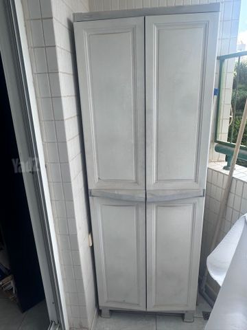 ארון אחסון