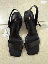 נעל עקב של ZARA