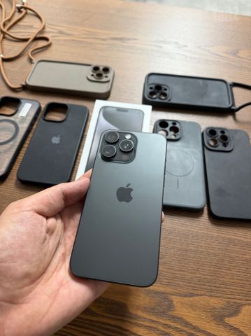 iPhone 15 Pro Max