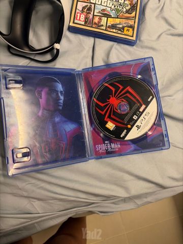 Playstation vr2 ושתי דיסקים
