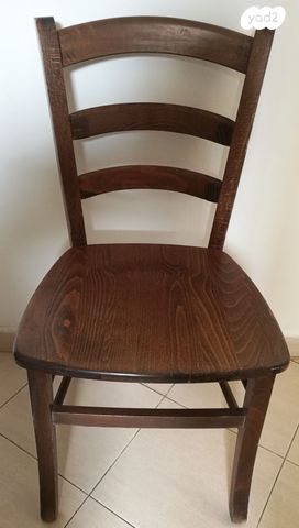 2 כיסאות עץ מלא, כיסא משרדי