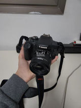 מצלמת canon 750d