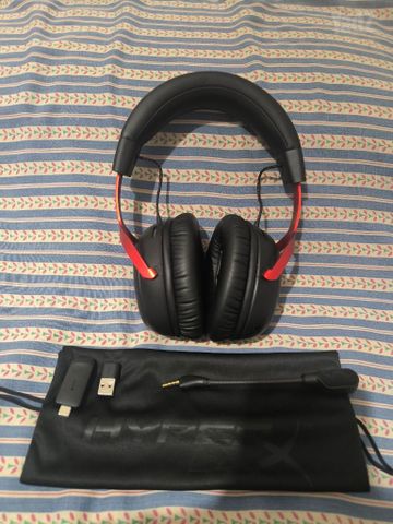 HyperX Cloud II אוזניות
