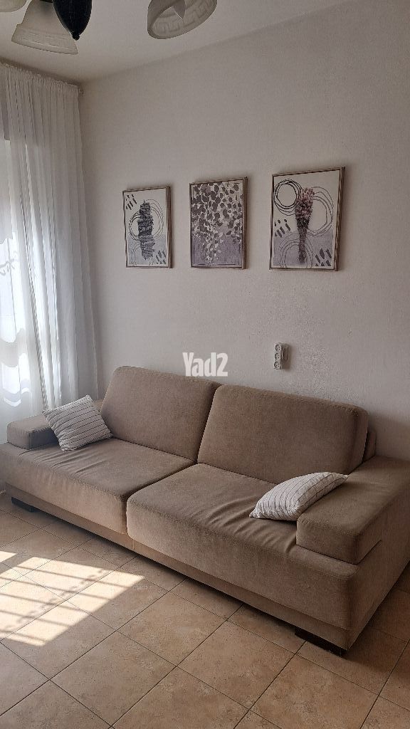 ספה מהממת במצב מצויין