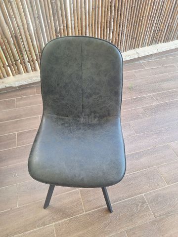 כסאות