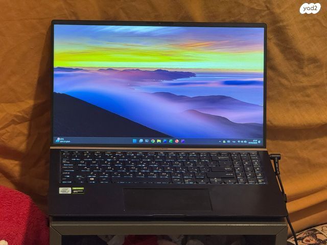 לפטופ Asus ZenBook 15