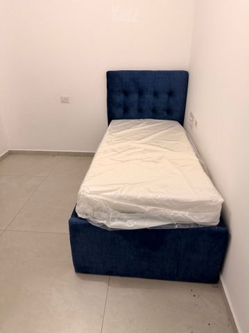 4 מיטות נפתחות