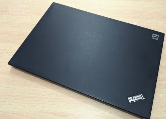 מחשב נייד lenovo  i7