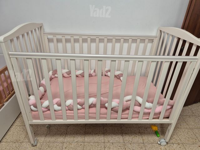 מיטת תינוק