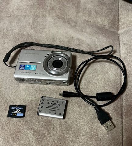 Olympus FE-190