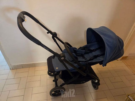 עגלת טיולון