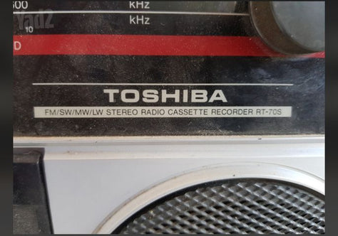 רדיו-טייפ  Toshiba