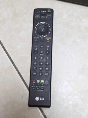 LG 32"