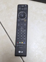 LG 32"