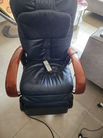 כורסת מסאז'