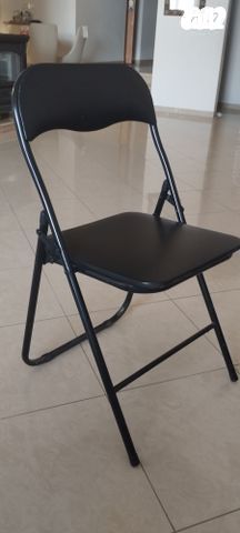 10 כסאות מתקפלים