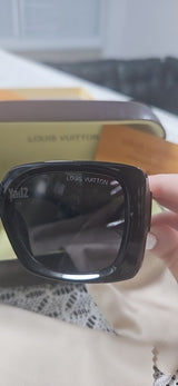 משקפי שמש  LOUIS  VUITTON
