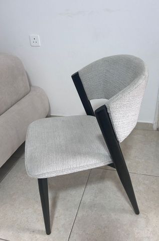 כיסא מרופד