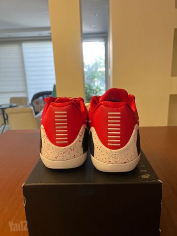 Kobe 9 מידה 42.5