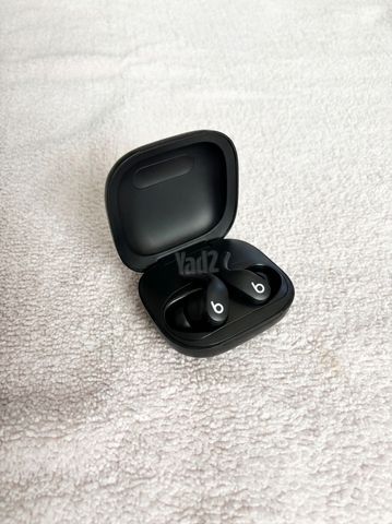אוזניות Apple powerbeats fit