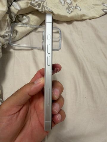 אייפון 16  128  g