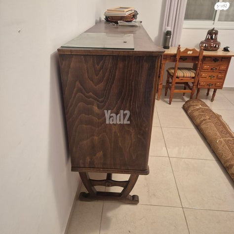 מזנון עתיק