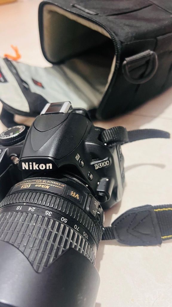 מצלמת ניקון Nikon D3100