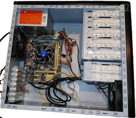 מחשב I3 מהירות 3,60GHz